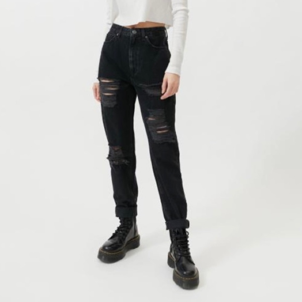 Urban Outfitters × BDG Mom High-Rise Black Destroyed Denim Jeans Size 30